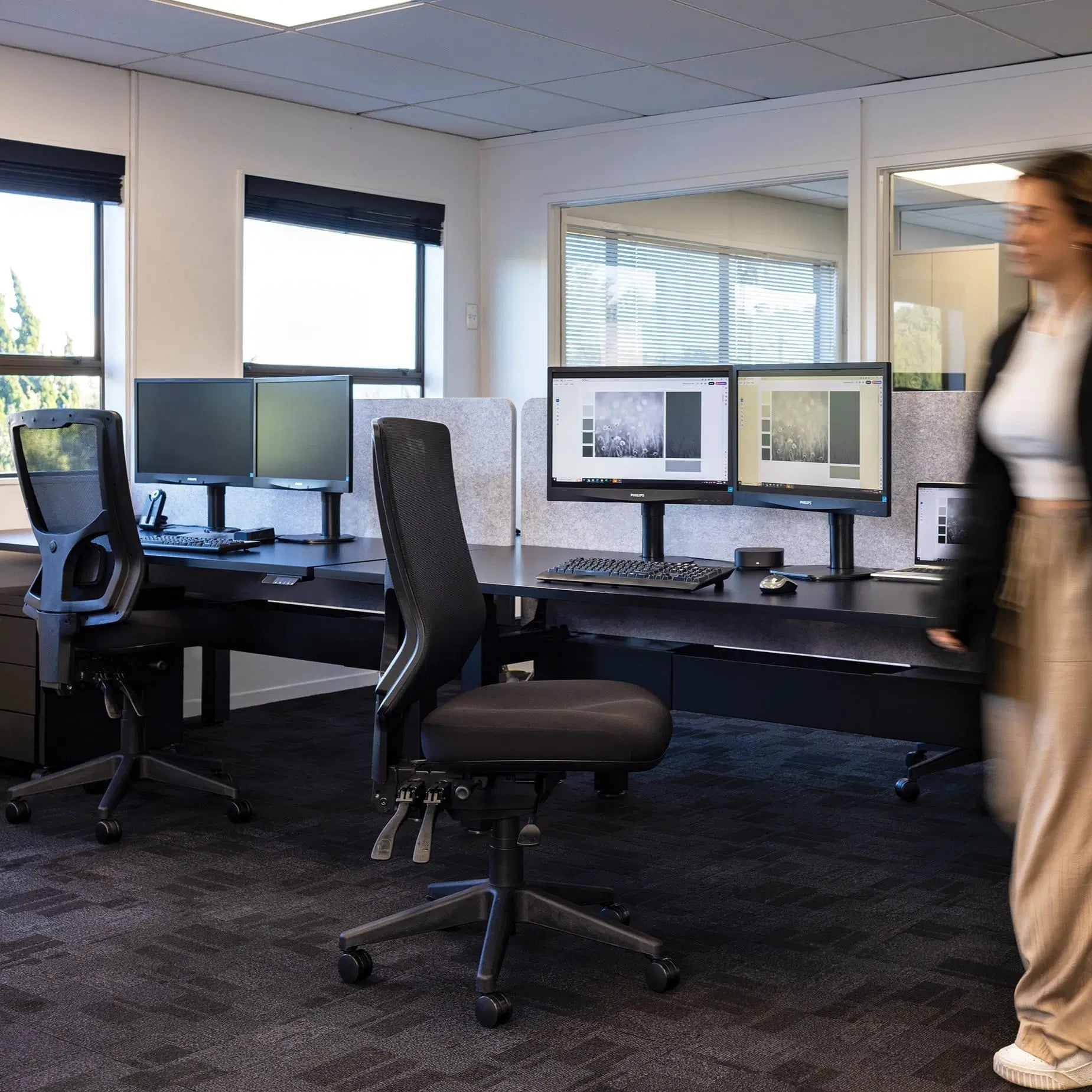 Buro Metro II 24/7 High Back Nylon Base With Arms | Office Furniture Designs