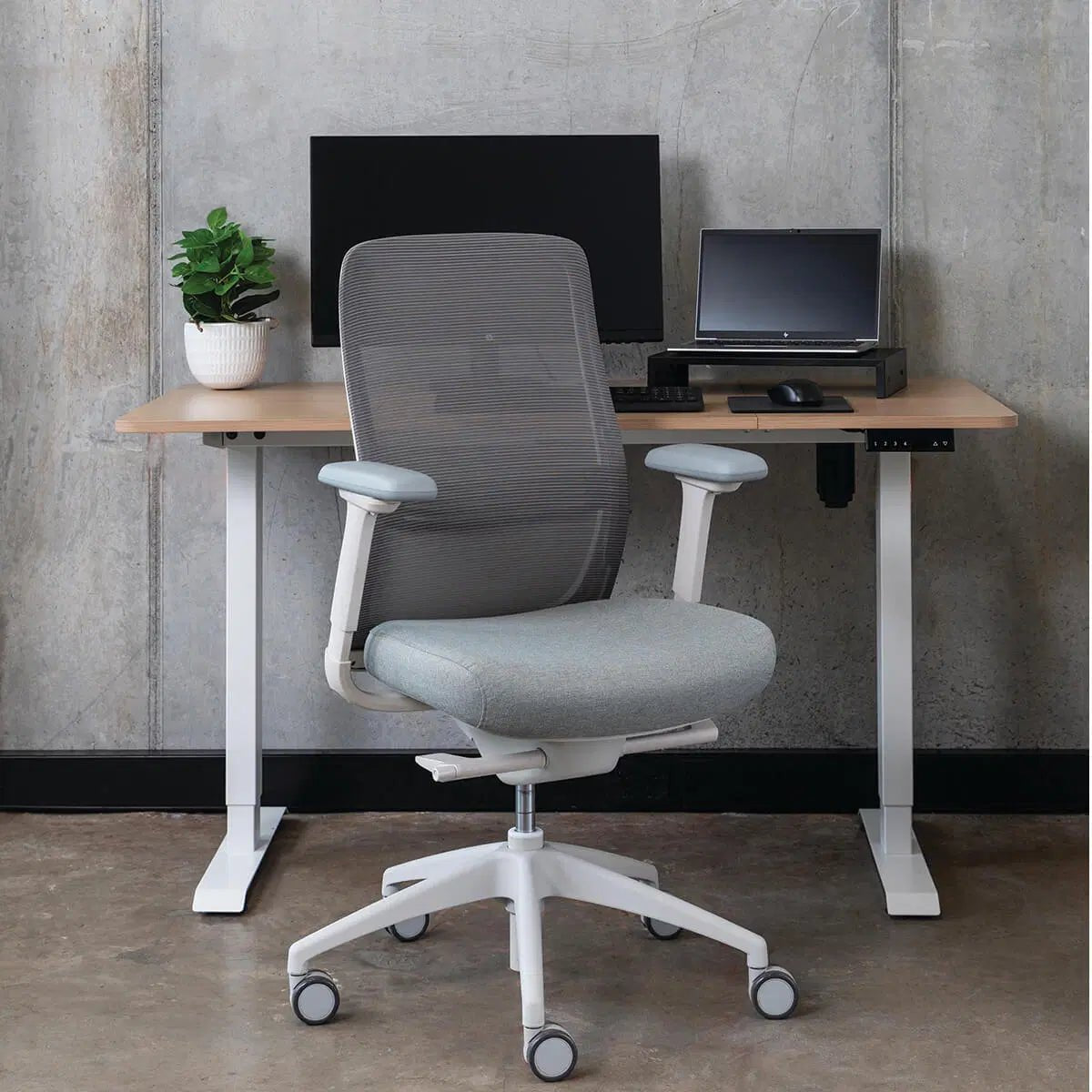Konfurb Luna Chair White | Office Furniture Designs