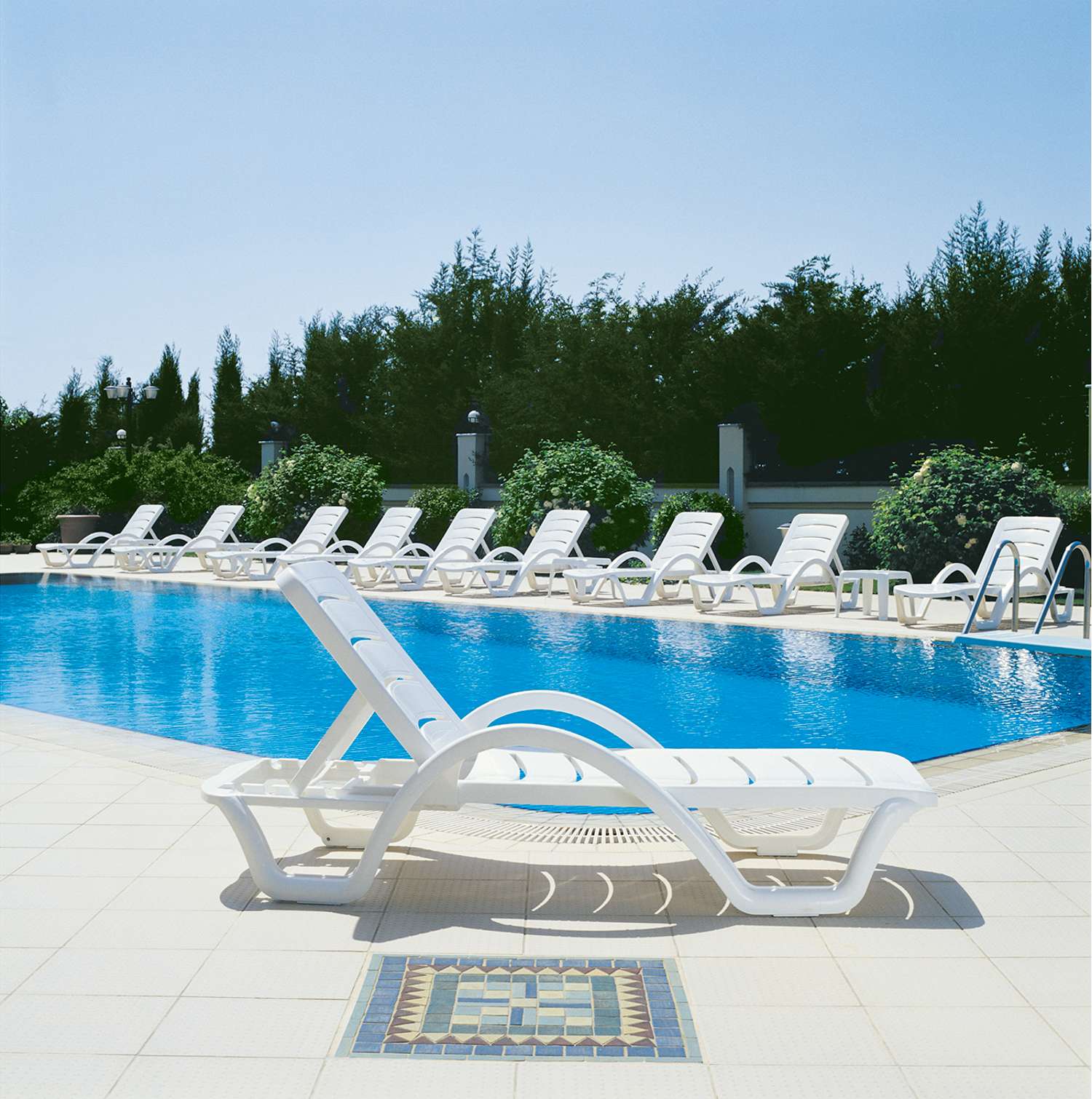 Siesta Havana Sun Lounger 3 Piece Outdoor Setting White | Office Furniture Designs