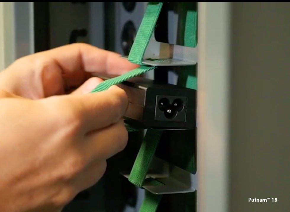 Putnam 18 Charging Station | Office Furniture Designs