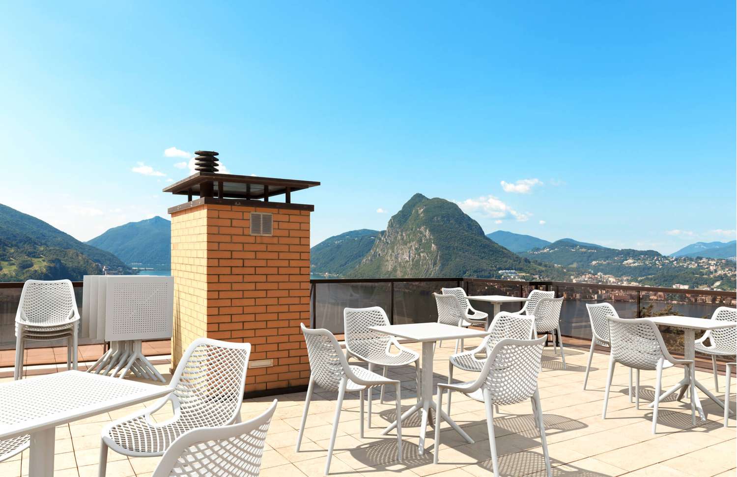 Siesta 5 Piece Setting with Air Chair White | Office Furniture Designs