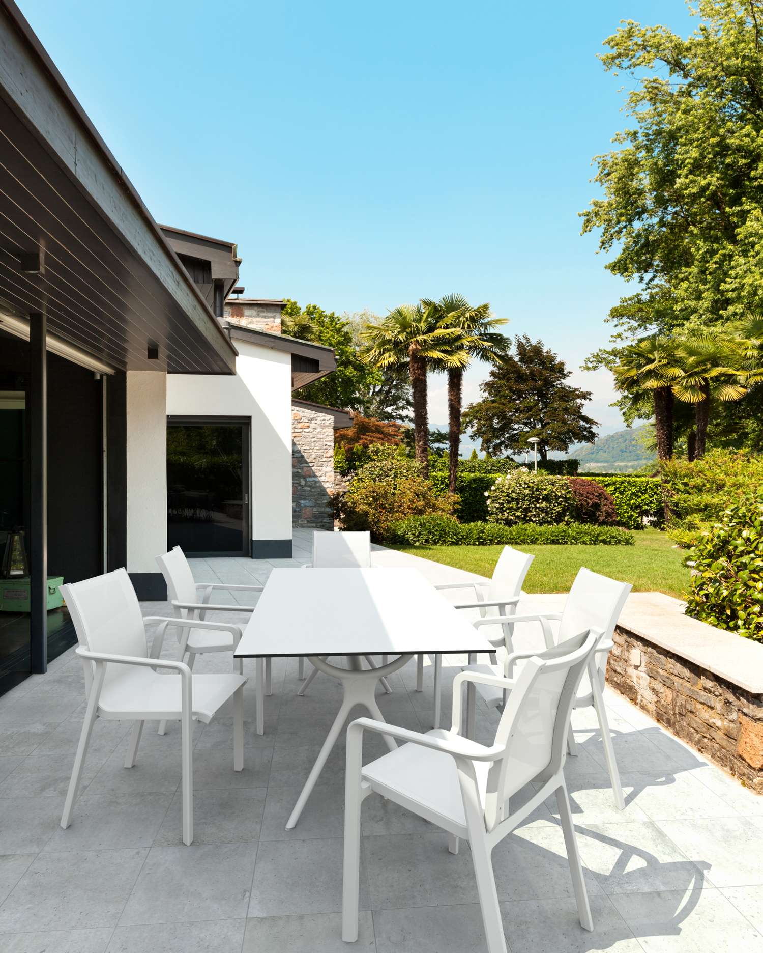 Siesta 7 Piece Patio Dining Setting with Pacific Arm Chairs White | Office Furniture Designs